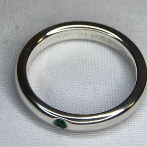 Tiffany & Co. Sterling Silver w/emerald Elsa Perreti stackable ring size 5 1/4